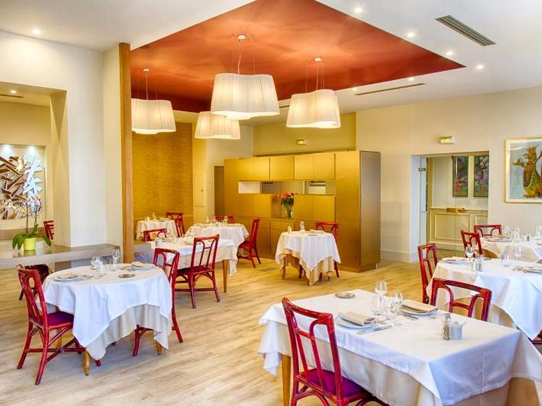 Hotel Restaurant Le Parc Moulins (Allier) Exterior foto